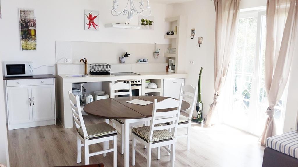 Harmonie - Adults Only +14 Apartment *